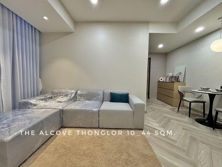 ให้เช่า คอนโด nice decoration 1 bedroom The Alcove ทองหล่อ 10 (ดิ แอลโคฟ ทองหล่อ 10) 44 ตรม. in mid of Ekkamai and Thong 5