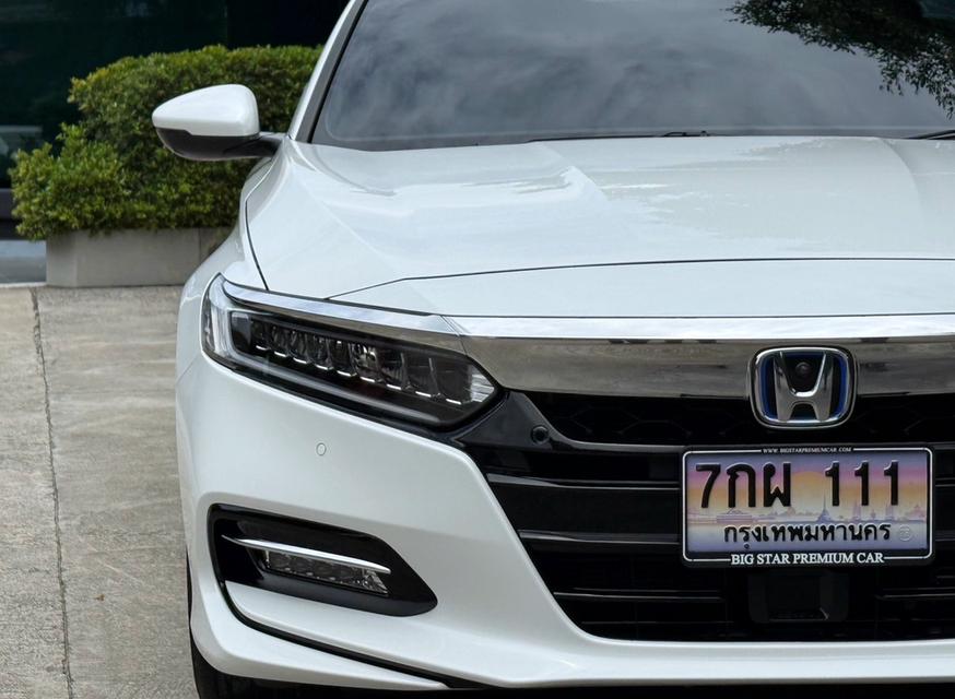 2022 HONDA ACCORD eHEV TECH รถมือเดียวออกป้ายแดง สภาพป้ายแดง รถวิ่งน้อยเพียง 20,000 กม ไม่เคยมีอุบัติเหตุครับ 7