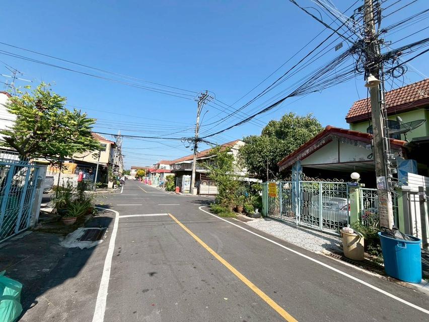 ขายบ้าน 2 ชั้น หลังมุม หมู่บ้านบ้านบัวทอง19 นนทบุรี