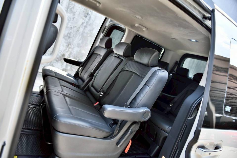 2023 แท้ HYUNDAI STARIA 2.2 Diesel Premium AT รถสวยใช้น้อยมากๆ สภาพป้ายแดง รูปที่ 14