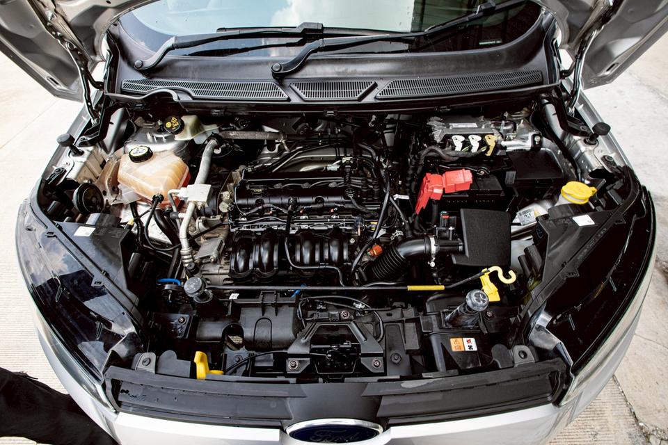 Ford EcoSport 1.5 Trend ปี 2015 สีบรอนเงิน รูปที่ 18