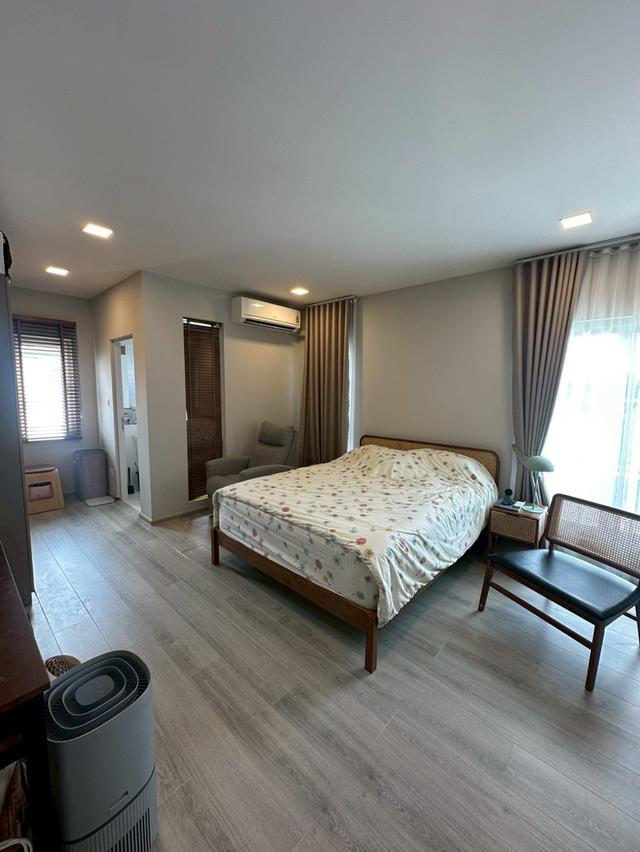 ขายบ้านแฝดมือสอง สภาพดีมาก พร้อมเฟอร์นิเจอร์พร้อมอยู่ โครงการLH 7