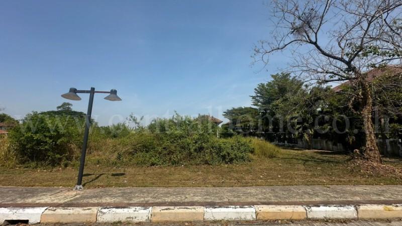 ที่ดินเปล่า ถมแล้ว 105.2 ตร.วา หมู่บ้าน การ์เด้นลากูน่า - ฉะเชิงเทรา ติดทะเลสาบ 2