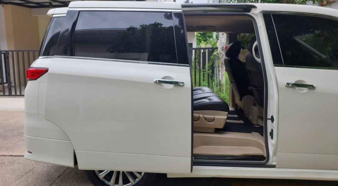 ขายรถหรู ปี 2016 Nissan Elgrand 3