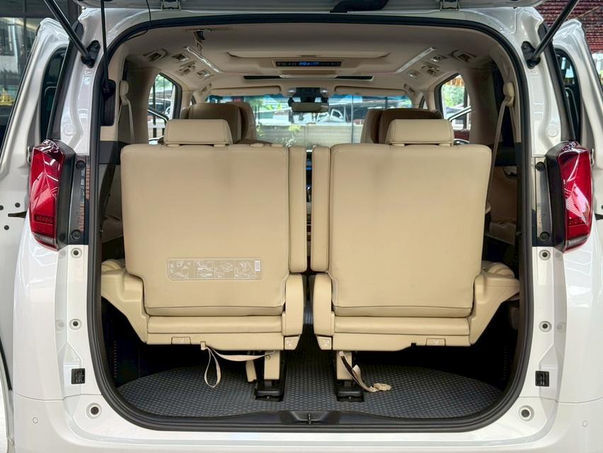 TOYOTA ALPHARD 2.5 HYBRID E-FOUR ปี2018 รถบ้านแท้ รถใช้น้อยมา วิ่งแค่ 80,000 กม.