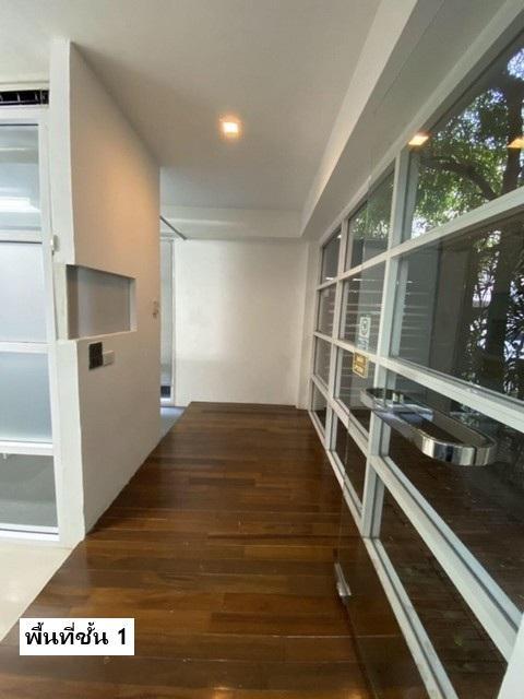 ให้เช่าทาวน์โฮม 3 ชั้น ย่าน Town in Town หลังมุม ลาดพร้าว 94 ถนนศรีวรา 4