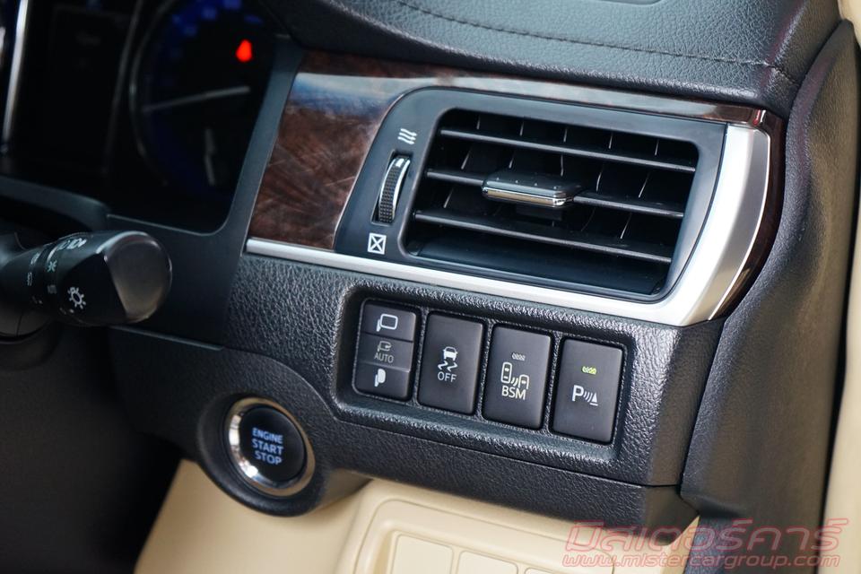  2017 TOYOTA CAMRY 2.0 G ( 5501) 19