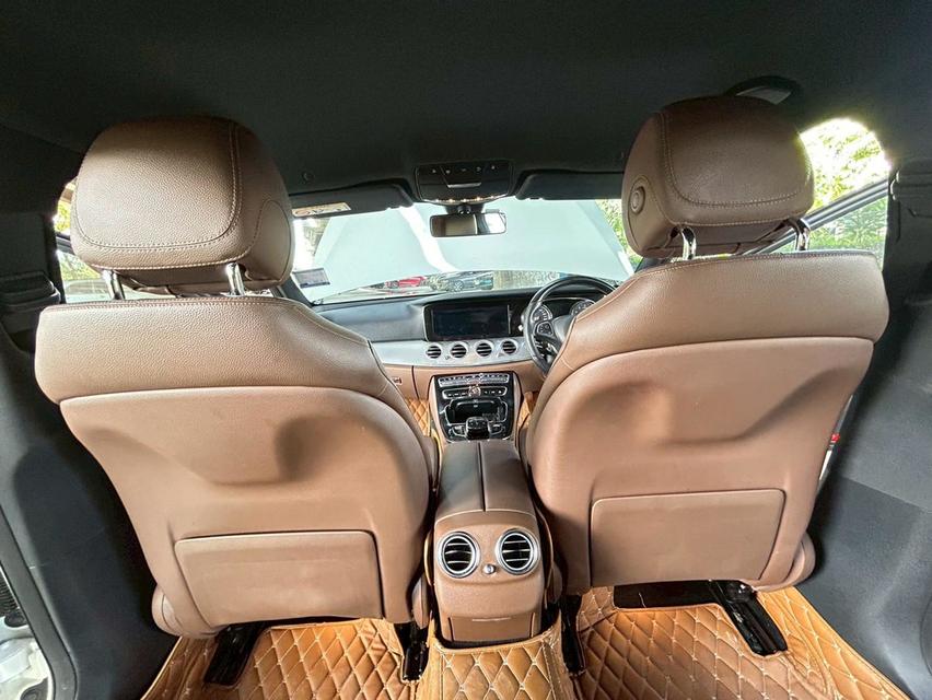 🔥ฟรีดาวน์ รถสวย สุดหรู ไมล์น้อย พร้อมใช้ Mercedes-Benz E350e 2.0 Avantgarde W213 AT ปี 2017 16