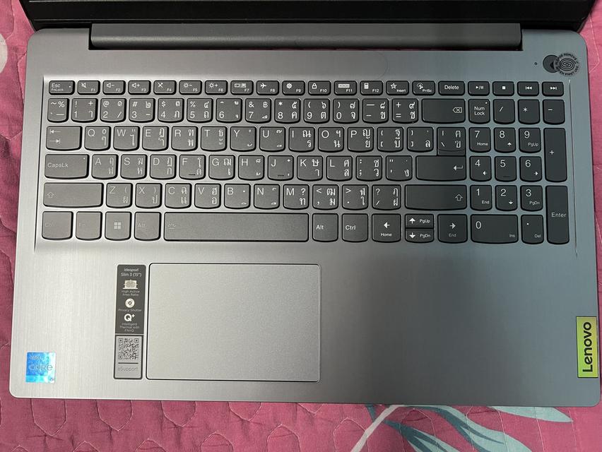โน๊ตบุ๊ค Lenovo ของใหม่ 3