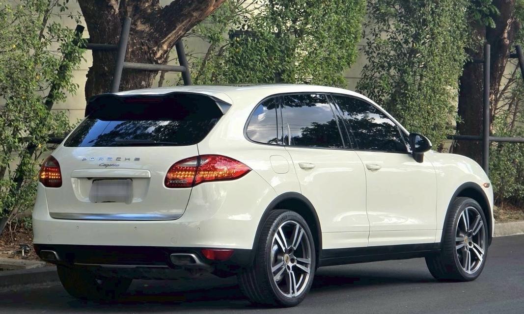 Porsche Cayenne Diesel (ฝาดำ) 2