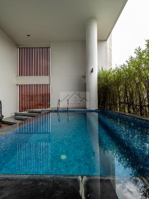 ให้เช่าและขาย Luxury Pool Villa 6 ชั้น ย่านกรุงเทพกรีฑา 12 ห้องนอน ตกแต่งหรูหรา พร้อมเข้าอยู่ ใกล้ ABAC  *** ชีวิตเหนือระดับ  2