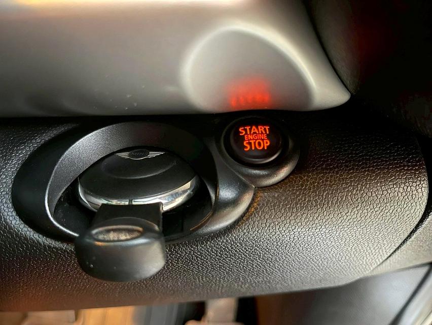 MINI COOPER COUNTRY 1.5 L ขับ2 ปี​60 (2017)​ 12