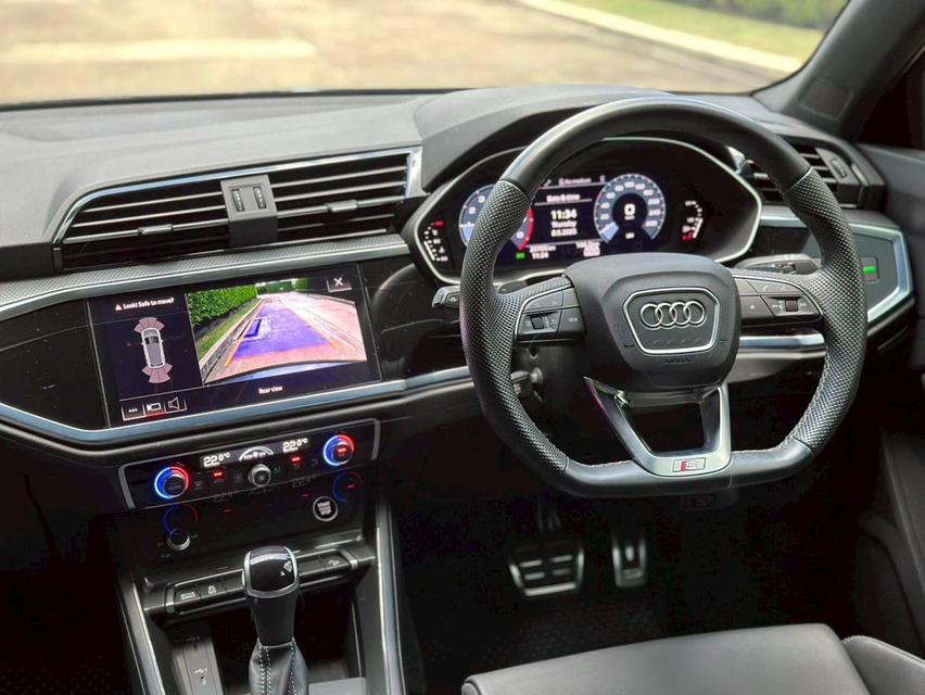 2023 Audi Q3 35TFSi S line รถสภาพใหม่มากๆ ประหยัดไปเกือบล้านบาท 16