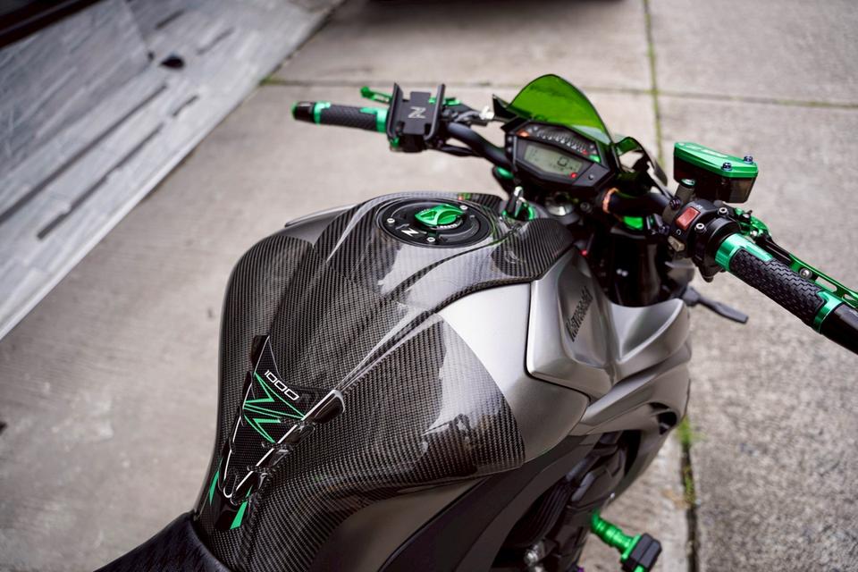 Z1000 8