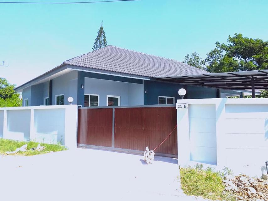 ขายบ้านใหม่ 🏡 ชั้นเดียว ทำเลเศรษฐกิจ 💼 ทั้งบ้านเดี่ยวและบ้านแฝด 🏠 พร้อมให้เป็นเจ้าของทันที ✨ 1