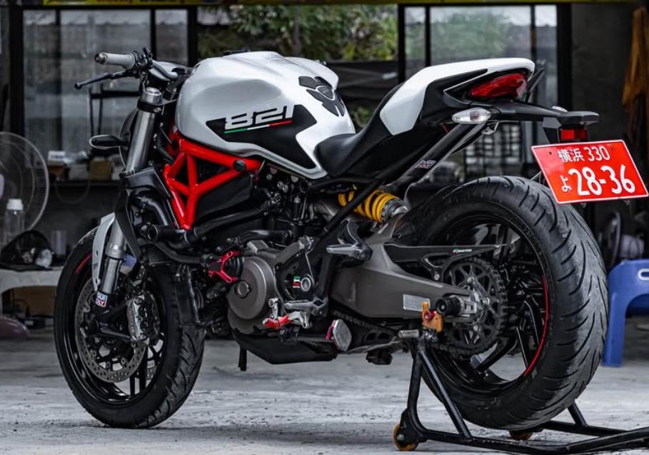 ขาย Ducati Monster 821 