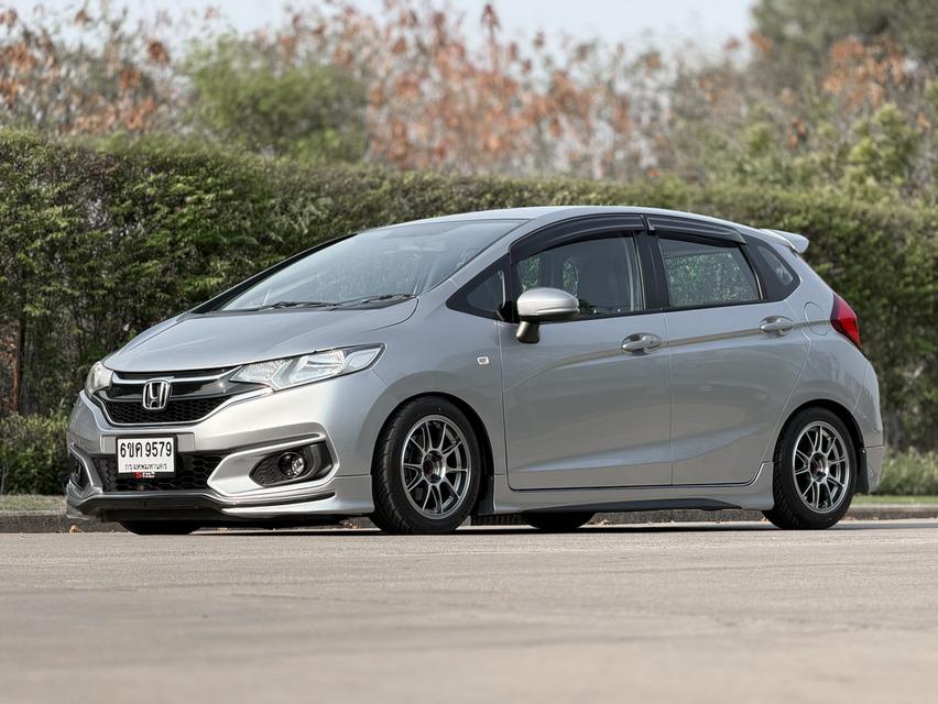 Honda Jazz GK V 2019 AT รูปที่ 6