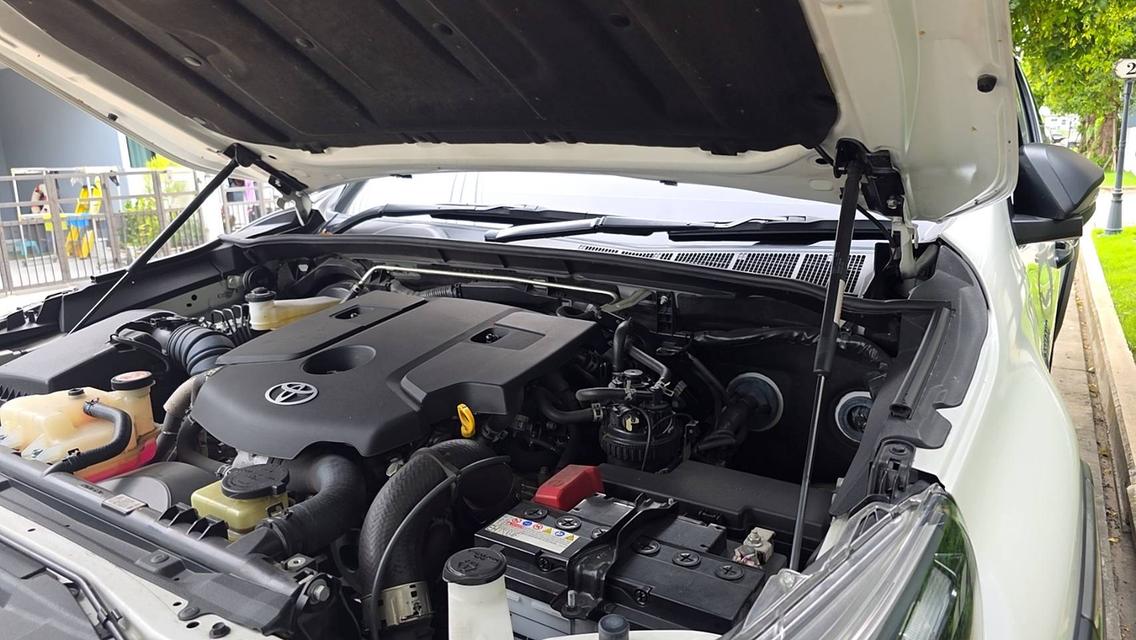 เจ้าของขายเอง Toyota Hilux Revo Rocco 2.4AT 2023 11
