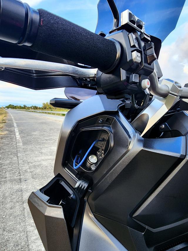 Honda ADV350 H2C Touring Master Edition (2022) มี 100 คันในประเทศ รูปที่ 8
