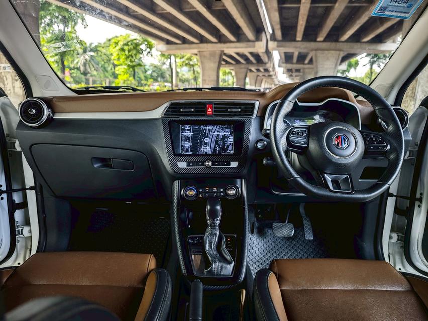 ขายรถ MG ZS 1.5X sunroof ปี 2019 สีขาว เกียร์ออโต้ 13
