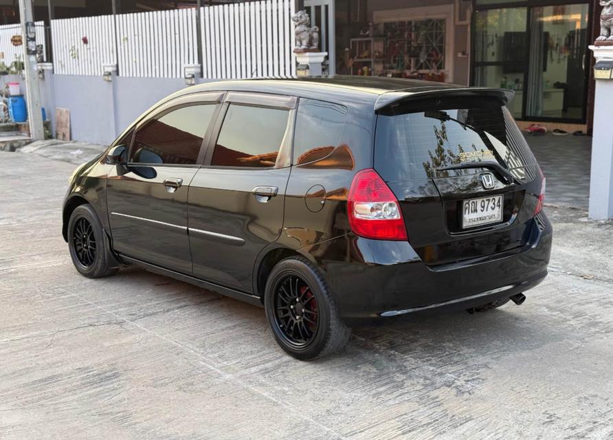 ขาย Honda Jazz เครื่อง 1.5 ปี 2005 เกียร์ออโต้ 4