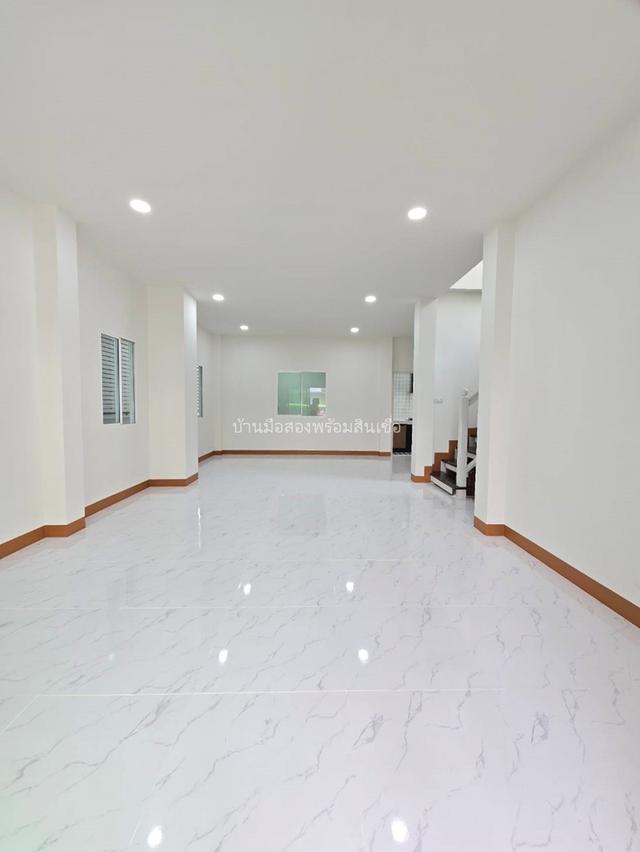 หมู่บ้านบุรีรมย์ เลียบคลองสอง 23 3