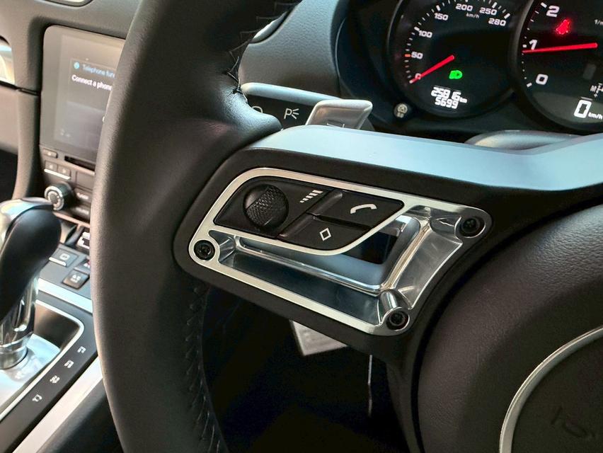 Porsche Cayman 718 สีเทา 2017 รูปย่อยที่ 4