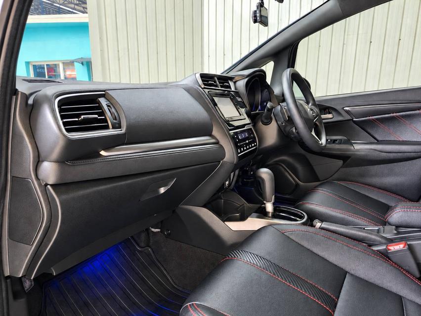 #HONDA #JAZZ , 1.5 i-VTEC RS ปี 2019 สีส้ม โฉม ปี14-ปัจจุบันรถมือเดียว ป้ายแดง ราคาแบ่งปัน ไมล์ 122,378 กม.เครื่อง เกียร์ ช่วงล่าง สมบูรณ์ รูปที่ 10