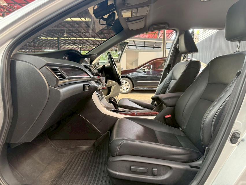 HONDA ACCORD 2.0 EL i-VTEC ปี 2014 14