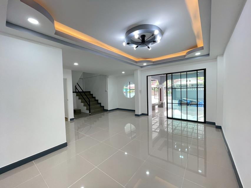หมู่บ้านพรธิสาร6 5