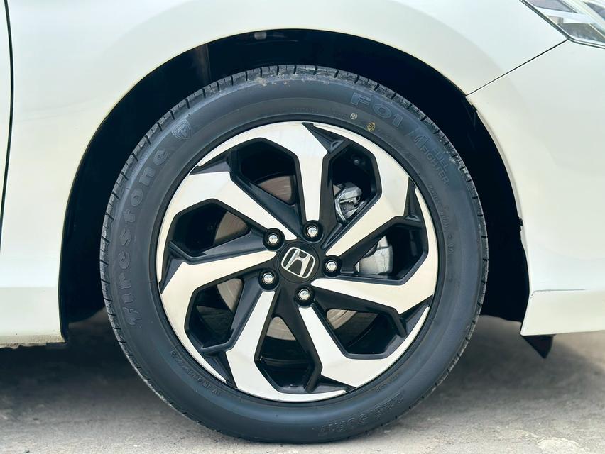 รหัสรถ PAT1995 Honda Accord 2.0E ปี 2017 (G9) สีขาว 18