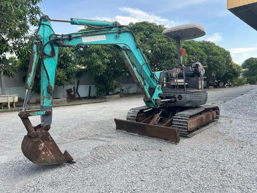 รถแบคโฮ KOBELCO SK30SR ขนาด 3 ตัน 3