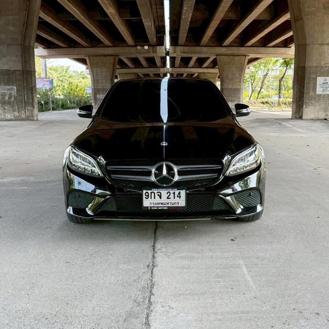 Mercedes-Benz C220d W205 AT ปี 2019 รถสวย ดีเซล สุดประหยัด
