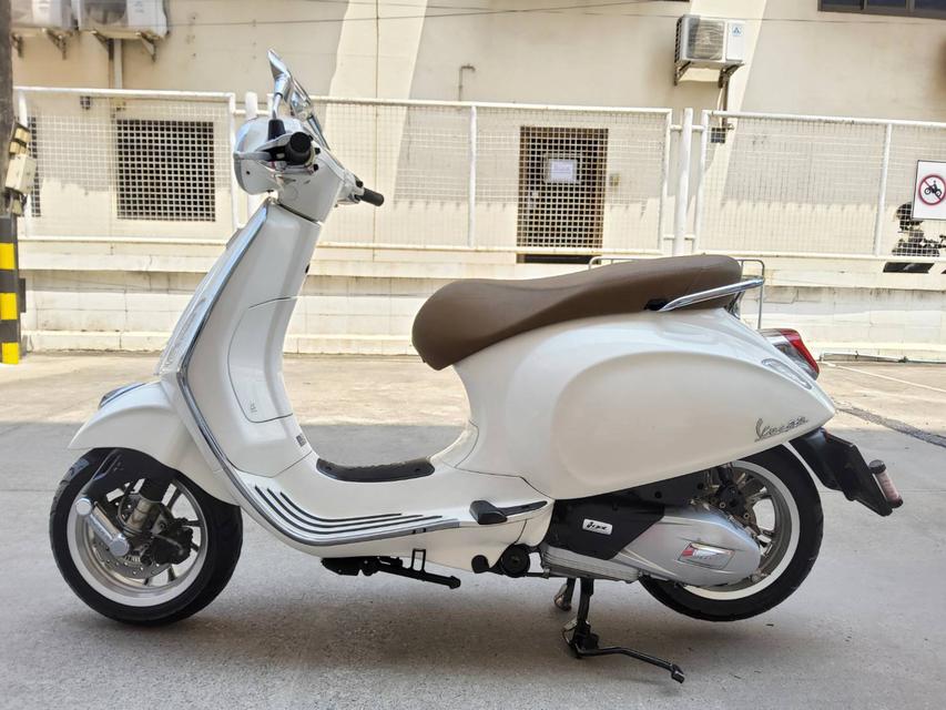 All NEW Vespa Primervera 150 i-Get ABS ปี2022  สภาพเกรดA 2768 กม. เอกสารครบพร้อมโอน 2