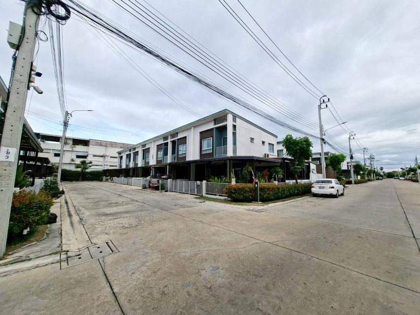 ขายบ้าน 2 ชั้น หลังริม หมู่บ้านลุมพินีทาวน์วิลล์ ซอยพหลโยธิน54/1 4