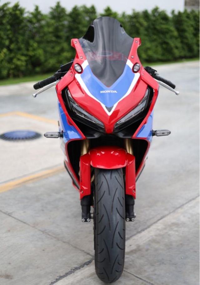 ขายรถ Honda CBR650 R สีแดงน้ำเงิน 1