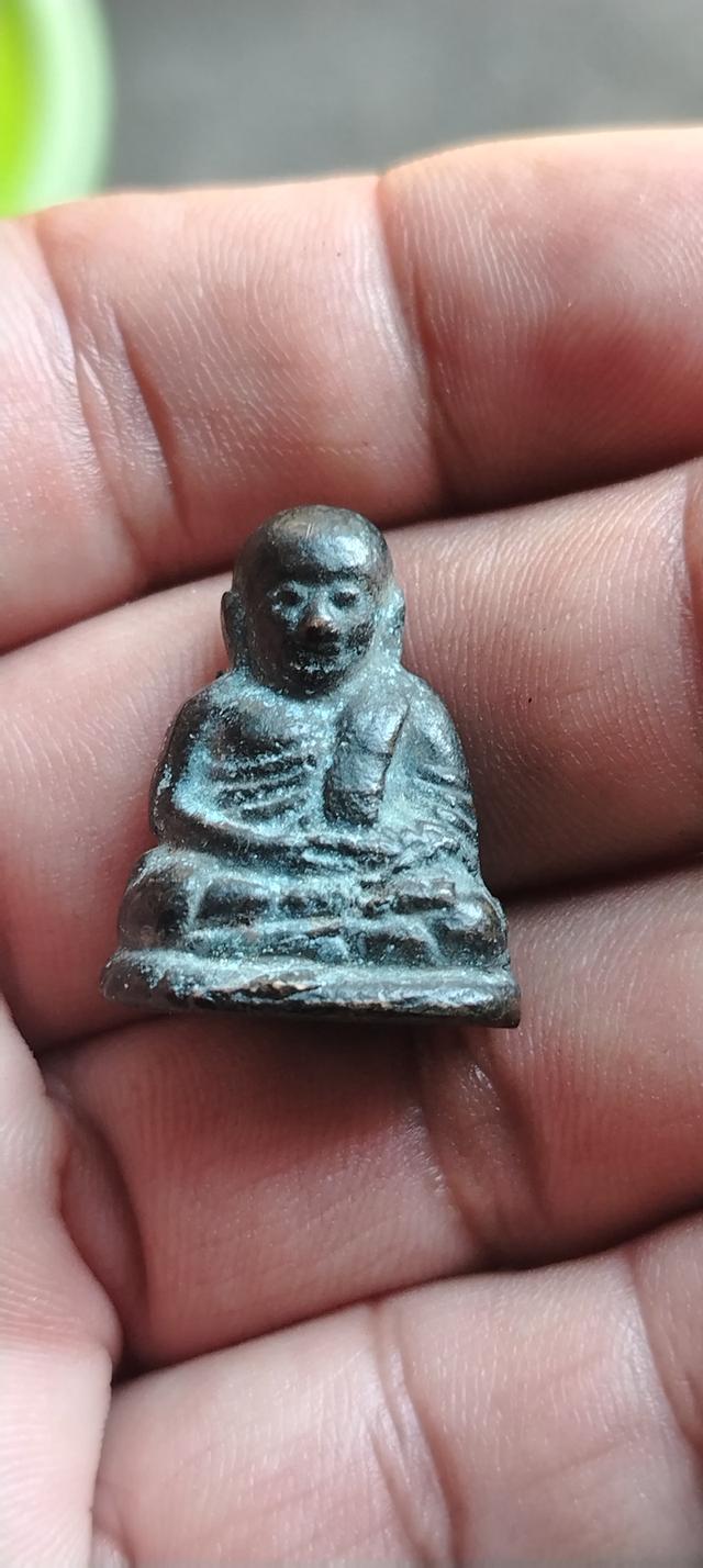 พระเครื่อง​พระ​บูชา​