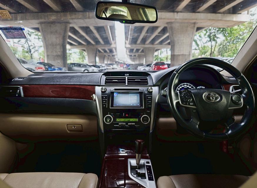 Toyota Camry 2.5 G ปี 2012  5