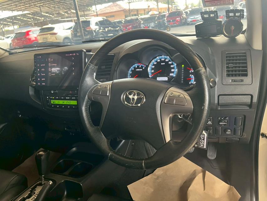 TOYOTA FORTUNER 2.5 V โฉมปี (11-15) 2013 รูปที่ 7