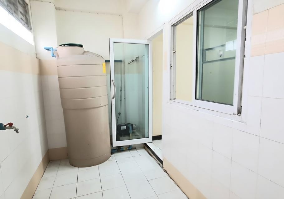 อาคารพาณิชย์ 4 ชั้น ถนนเพิ่มสิน 10