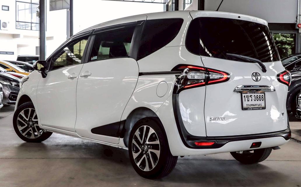 2016 TOYOTA SIENTA 1.5V 14