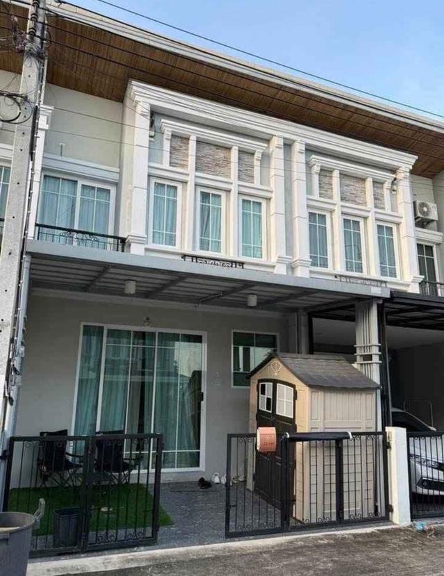 ให้เช่าทาวน์โฮมขนาดใหญ่ 1