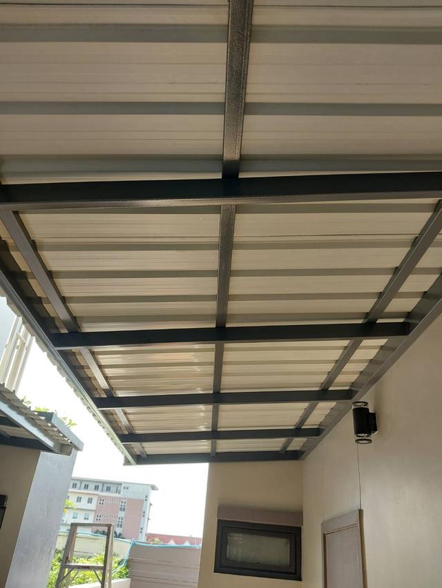 รับเหมาต่อเติมโครงหลังคา กันสาด แบบครบวงจร รูปที่ 8