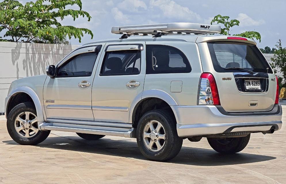 ISUZU MU-7  (3.0) 14