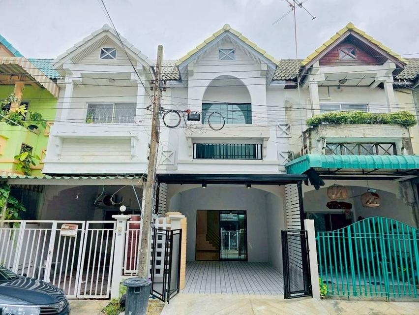 หมู่บ้านตะวันนา จตุโชติ 12 ซอยจตุโชติ 12 ถนนจตุโชติ แขวงออเงิน เขตสายไหม กรุงเทพมหานคร 1