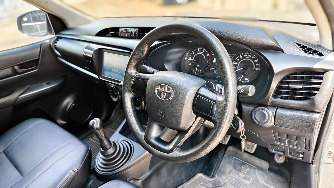 TOYOTA Hilux Revo Single Cab 2.4 Entry 6 MT 2022  14