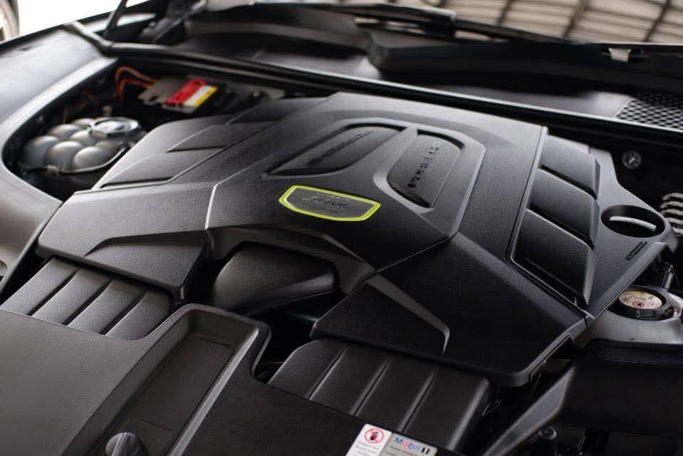 Cayenne E-Hybrid Coupe Lightweight 20