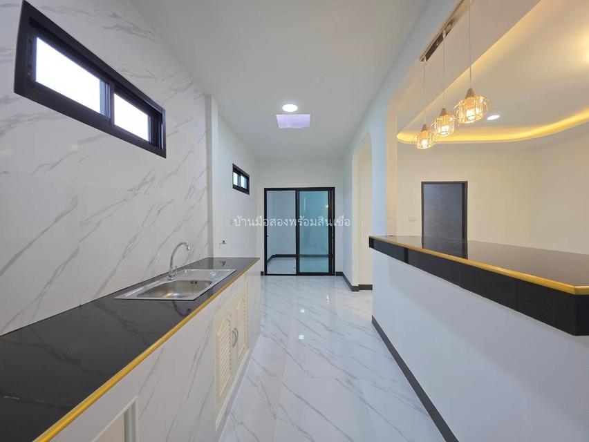 หมู่บ้านบุรีรมย์ คู้บอน 41 14