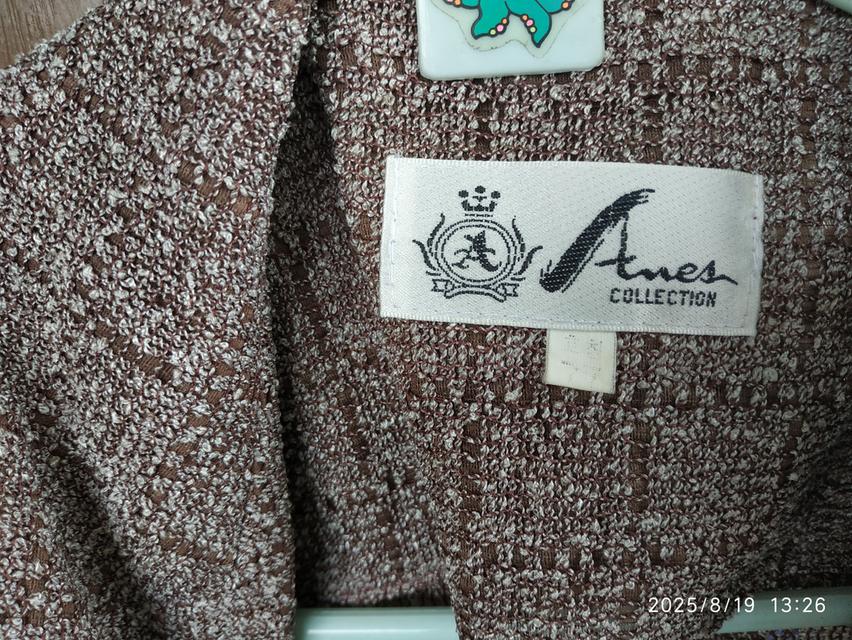 เสื้อสาวมั่น