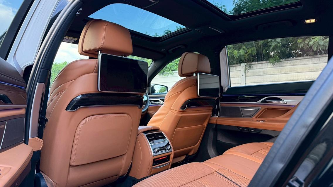 BMW 730Ld M Sport ปี 2019 16